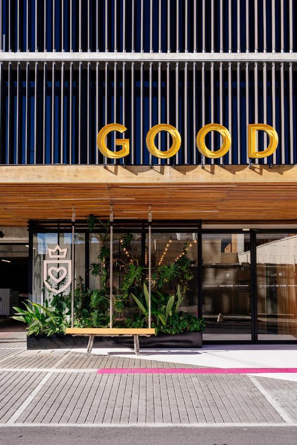 Good Hotel